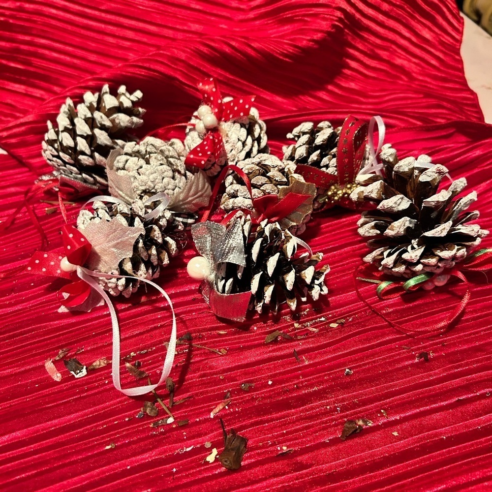 Festive Pinecones white tipped  with Red and White ribbons and bows - handmade